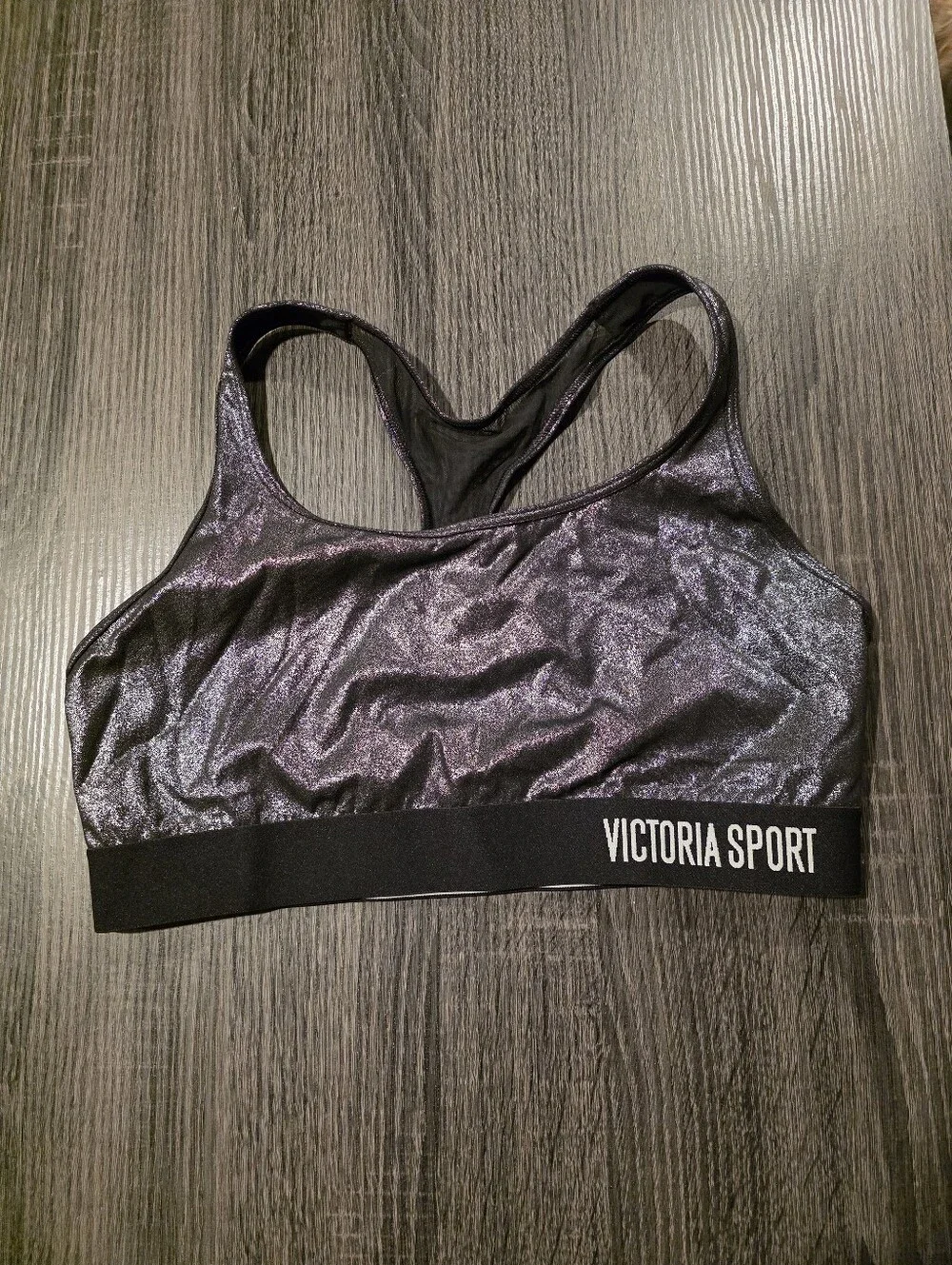 Victoria Sport Irridescent Sports Bra